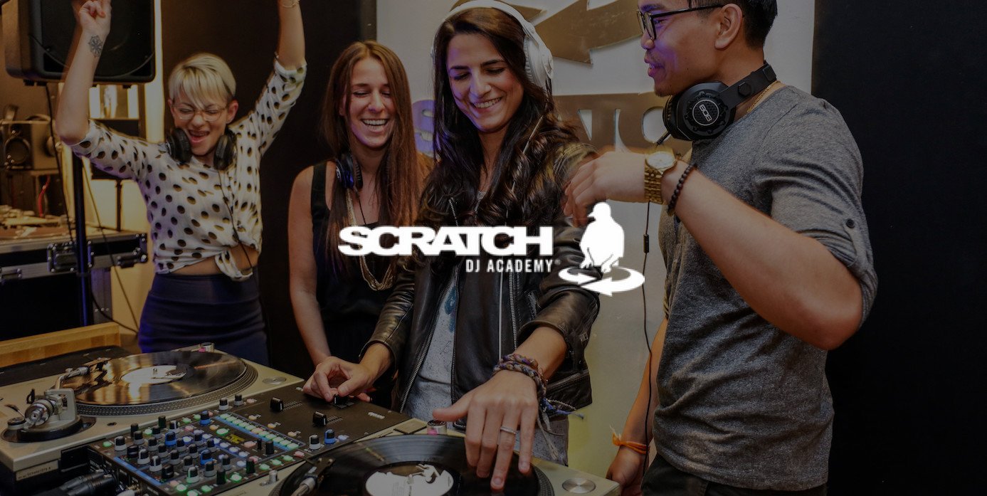 Hercules JogVision Controller DJ 101 Scratch DJ Academy